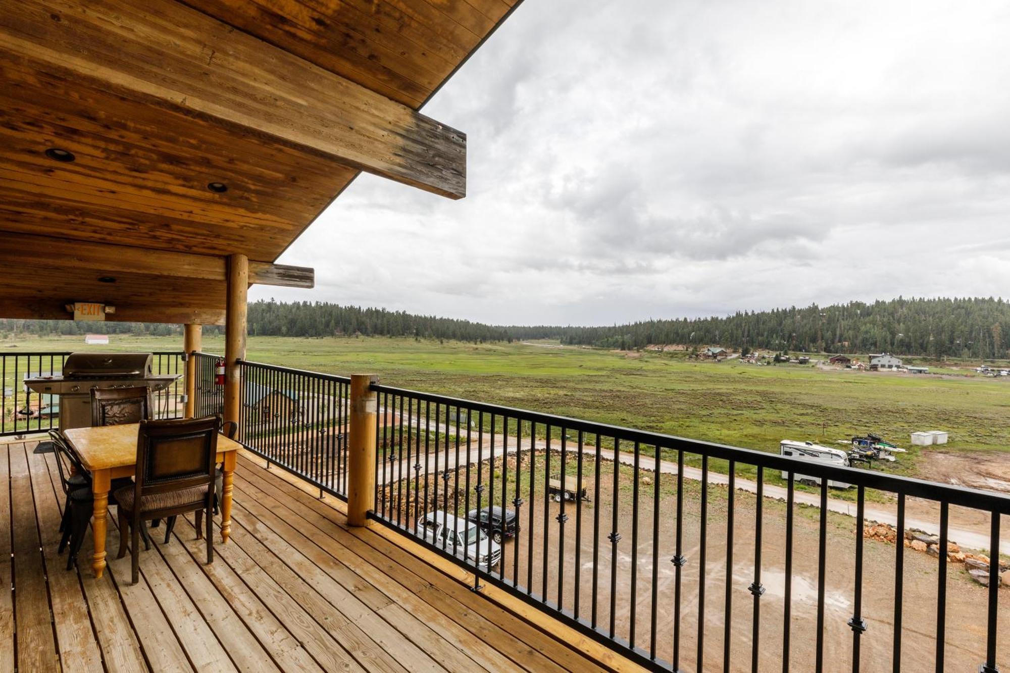 The Lodge At Duck Creek Duck Creek Village 외부 사진