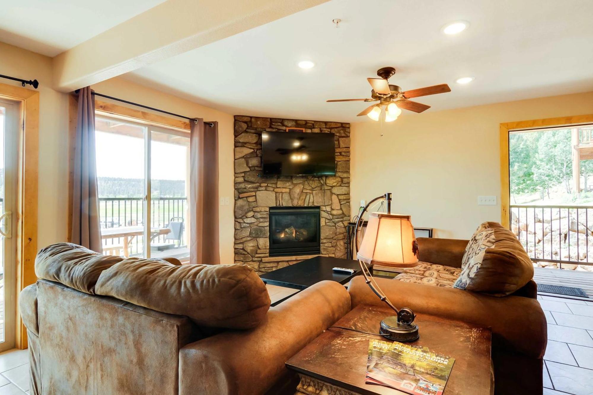 The Lodge At Duck Creek Duck Creek Village 외부 사진